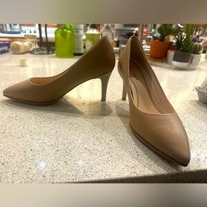 Cole Haan comfortable 85mm heels in nude